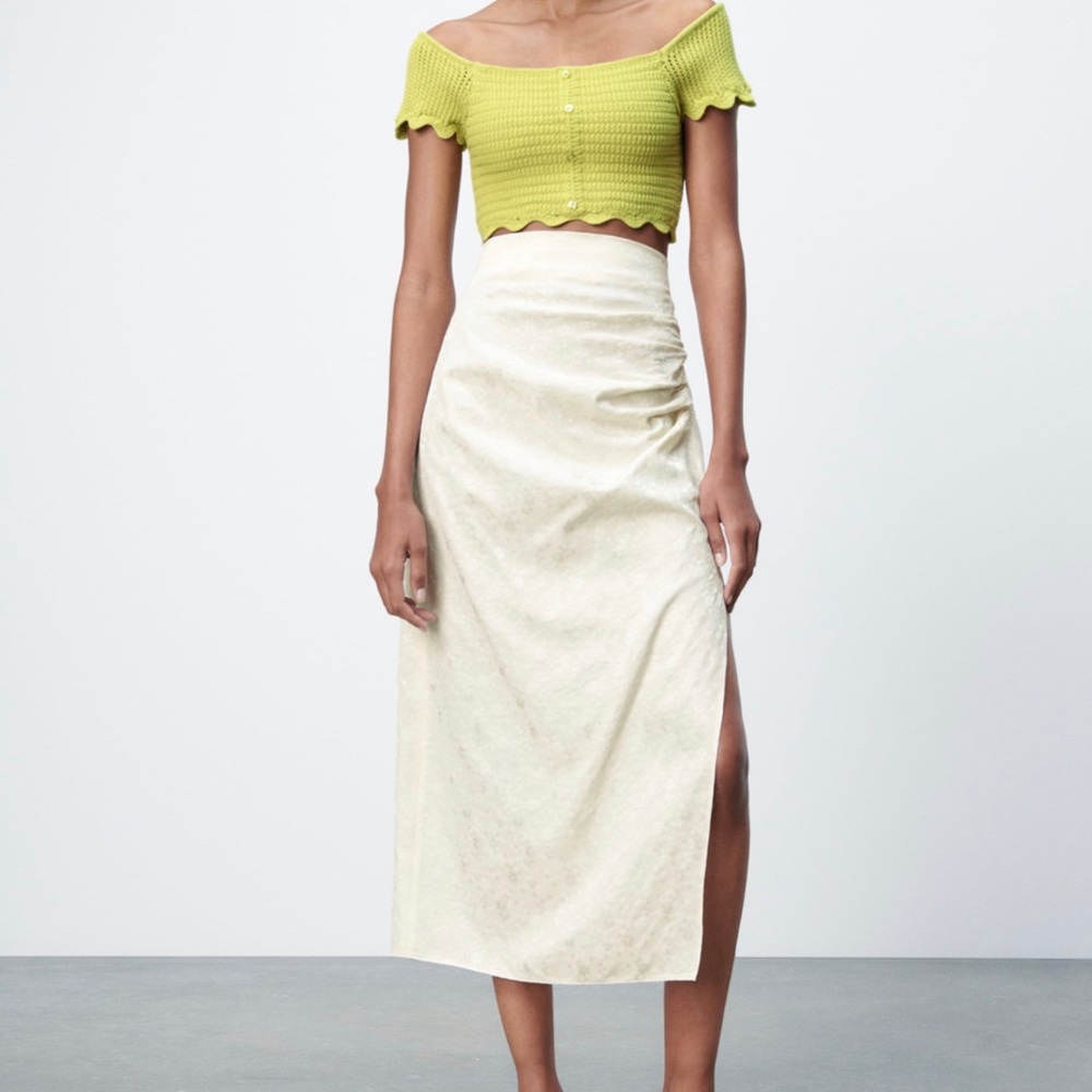 ZARA Jacquard Pencil Skirt